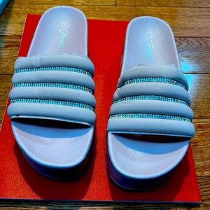 Platform Women's Light Pink Slides with Rhinestone - New, Never Worn